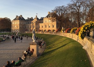 I discovered a great little running loop around the Jardin du Luxembourg